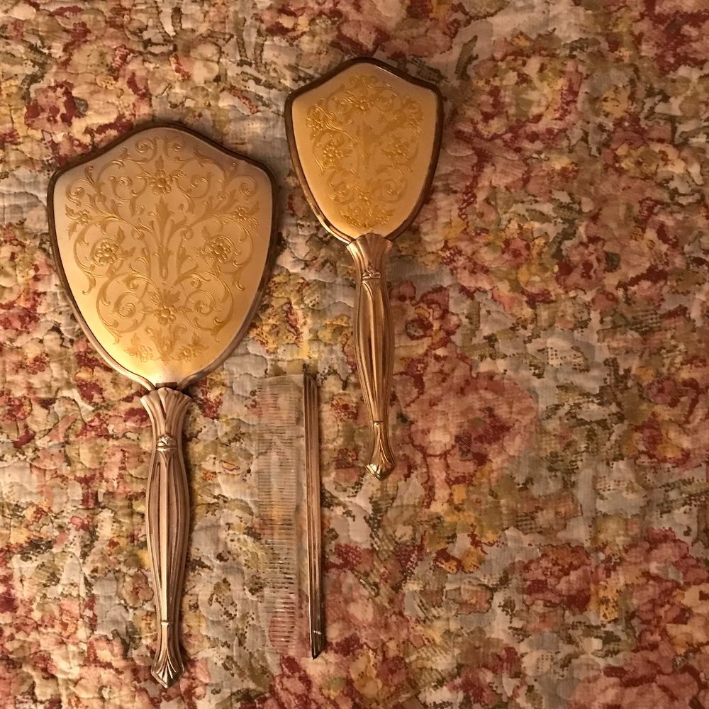✨Vintage Hand Vanity Mirror and Hairbrush - Set of 3 - Floral Design Gold Tone✨